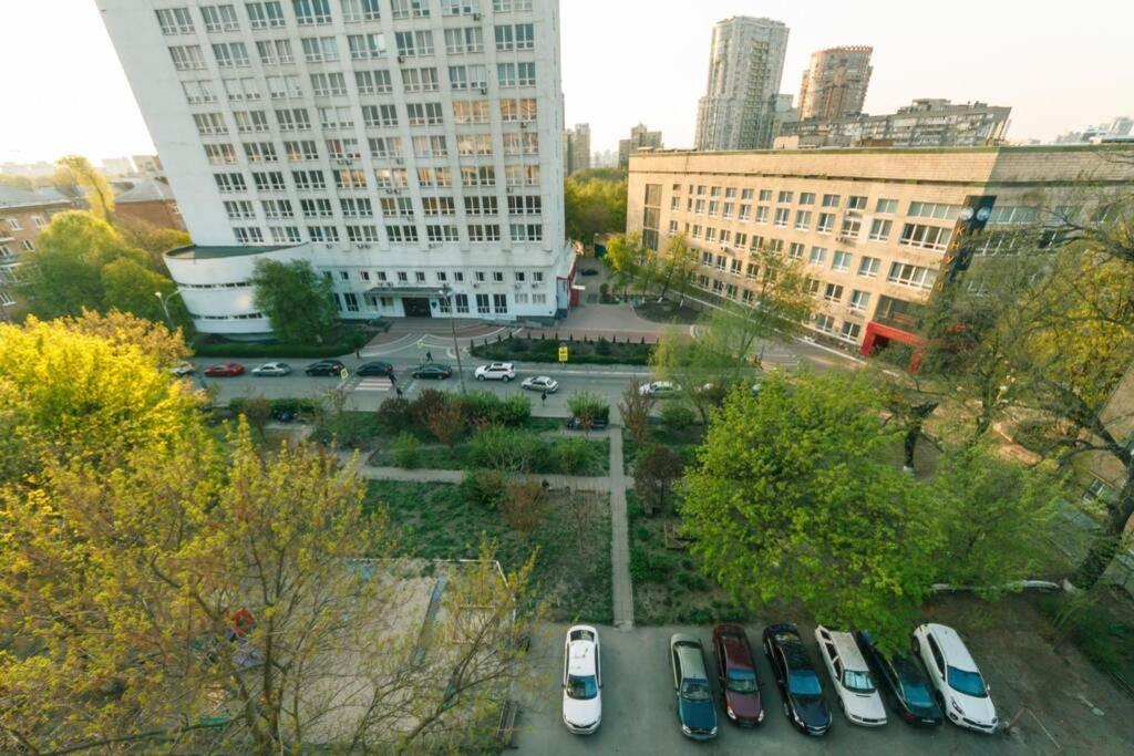 Уютная Студия На Метро Печерская В Центре Киева Kiev Buitenkant foto